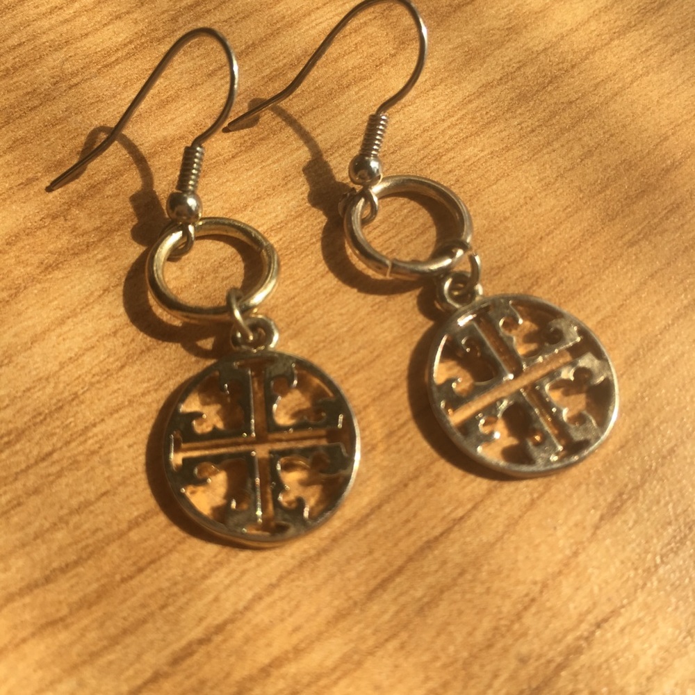 Gold Dangle Circle Earrings